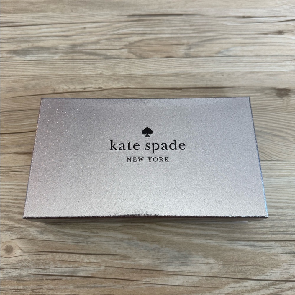 NWT Kate Spade Kenzie Medium Flap Wristlet Wallet Black Saffiano Leather KK044!